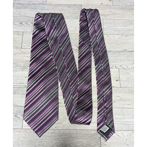 Geoffrey Beene Multicolor Purple And Black Diagonal Striped Silk Tie - 60" X 3" - Picture 3 of 6